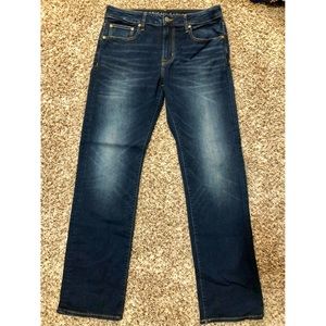 AE Men’s Original Bootcut Jean- Like New